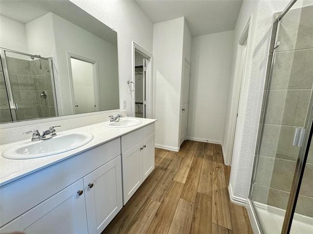 Building Photo - 1016 Longleaf Ln