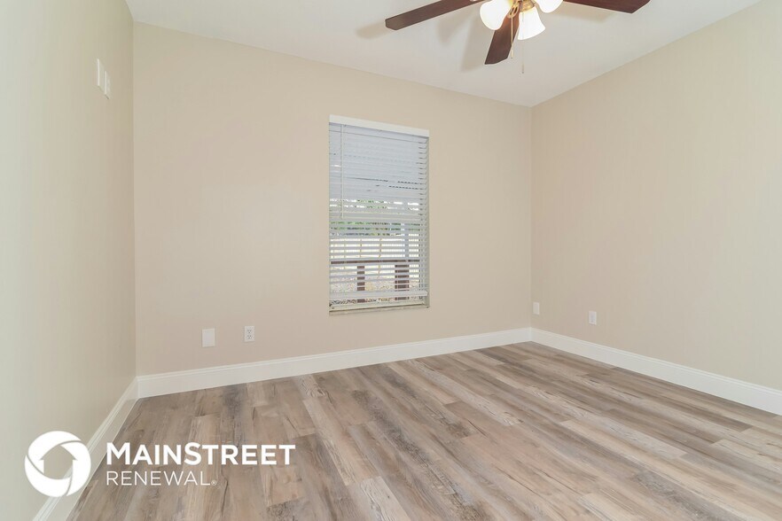 Building Photo - 11703 Lake Susan Ct