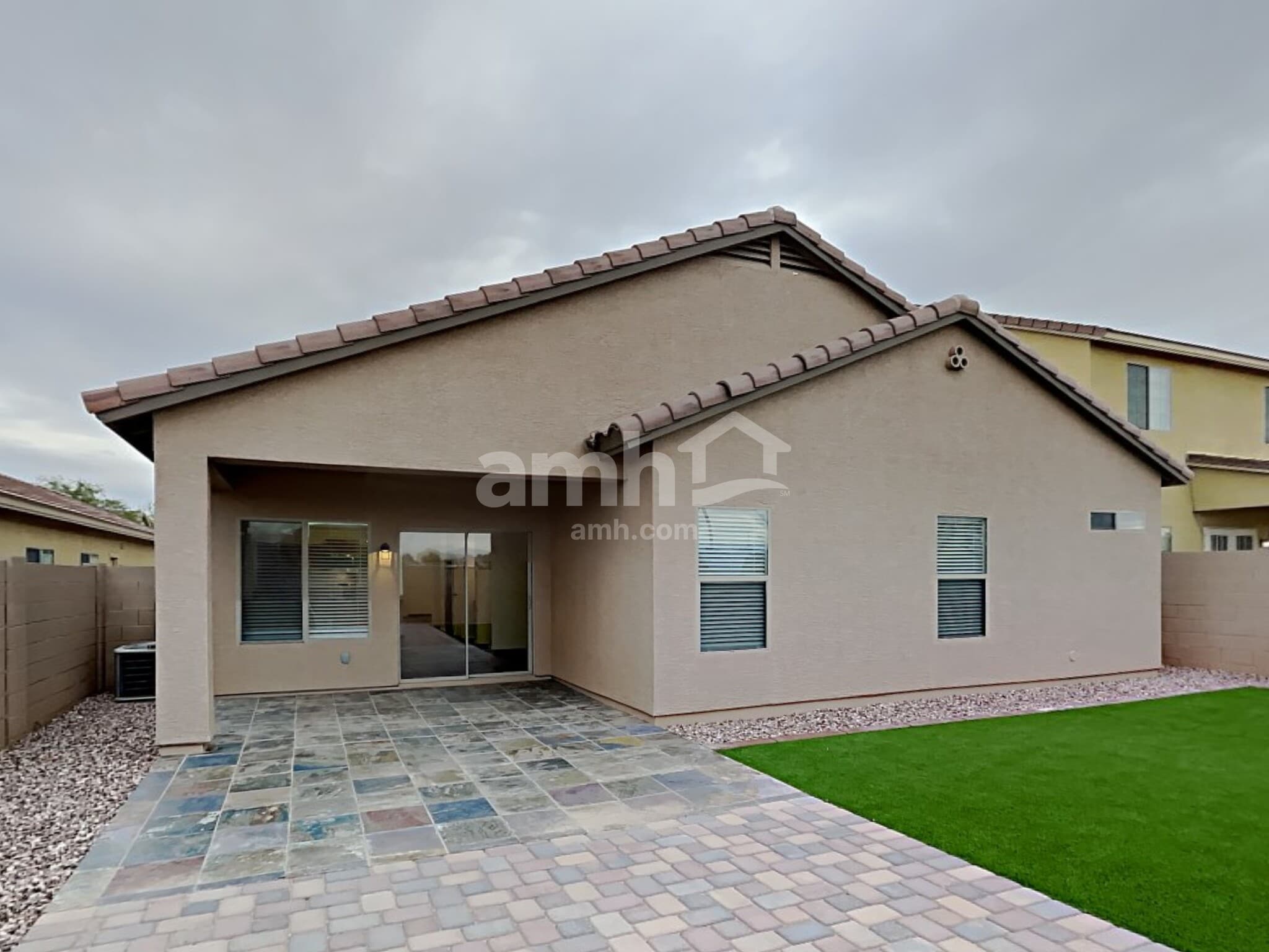 Building Photo - 1232 W Desert Hollow Dr