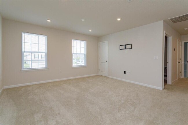 Building Photo - 1171 Cascade Dr