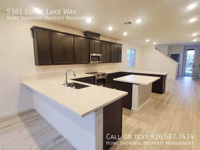 Building Photo - 5361 Lopez Lk Wy