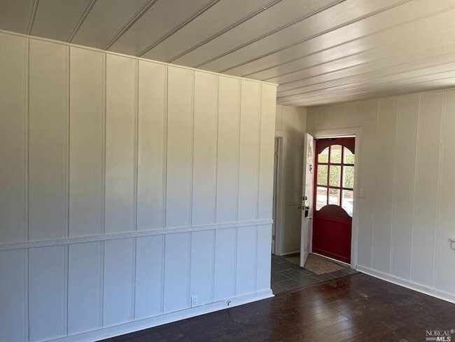 Building Photo - 5773 Melita Rd