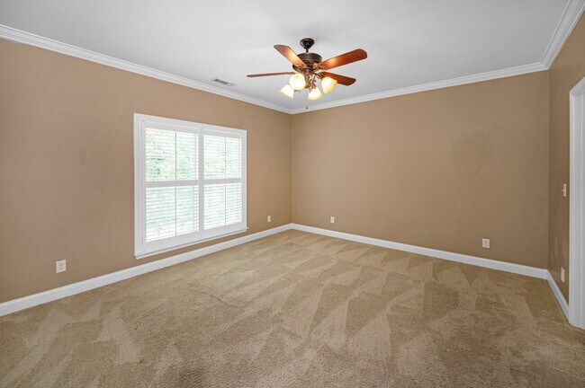 Building Photo - 12696 Alpine Cir