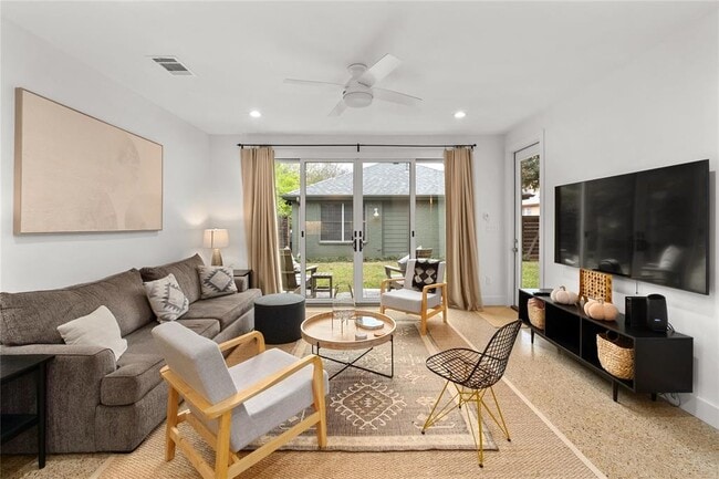 Building Photo - 1806 Garden St