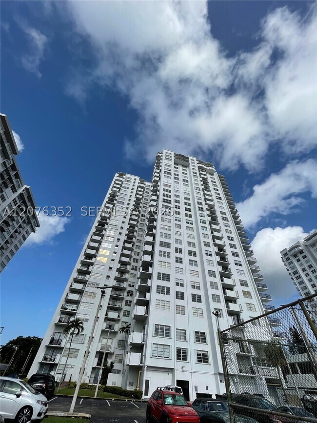 Building Photo - 2750 NE 183rd St