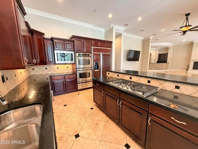 Building Photo - 3952 E Expedition Way
