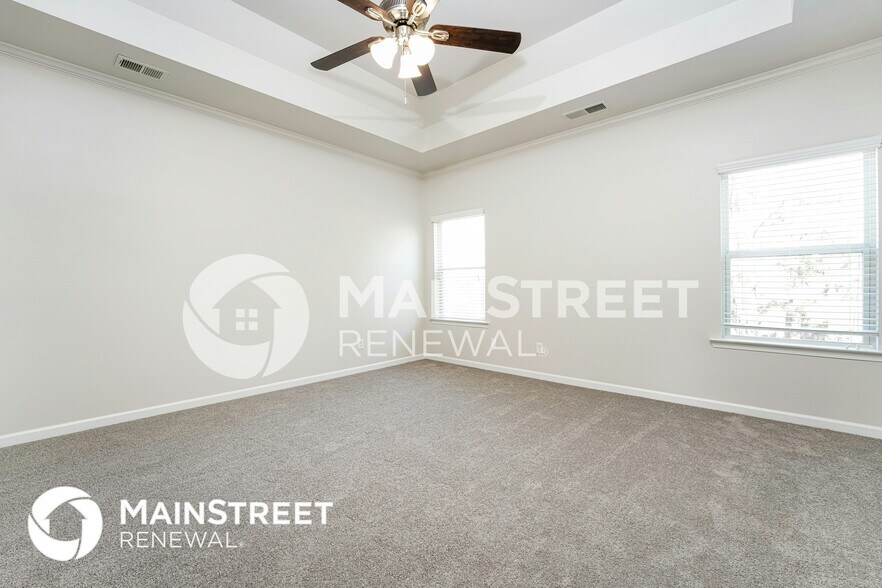 Building Photo - 6239 Baltusrol Terrace