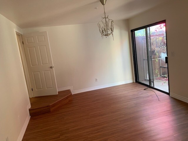 Downstair Master Bedroom - 1255 Los Robles N Ave