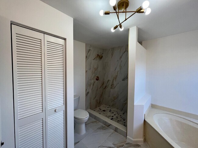 Building Photo - 8501 Windy Cir