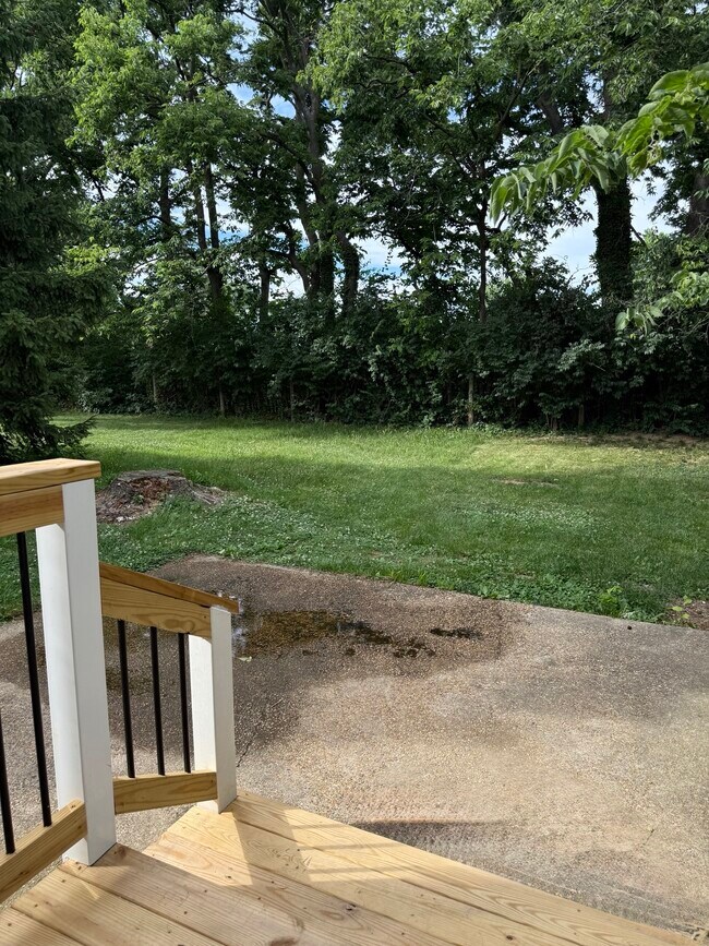 Building Photo - 1014 Bridle Ct