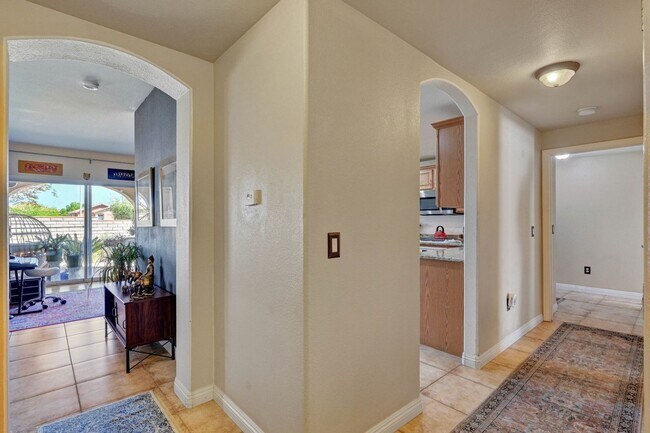 Building Photo - AWESOME SUMMERLIN CONDO IN GATED CORONADO ...