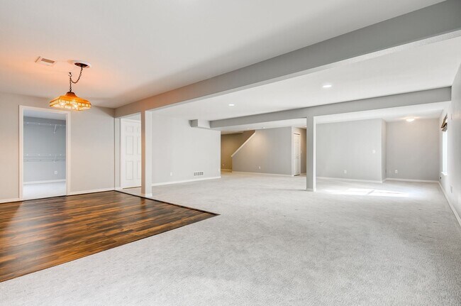 Building Photo - 22165 E Euclid Dr