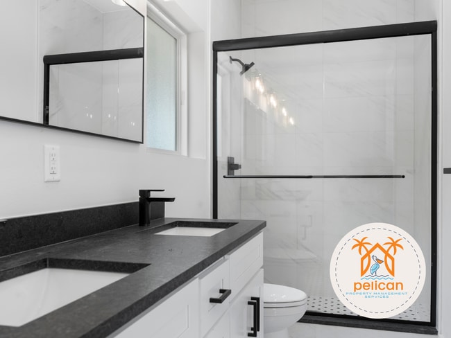 Building Photo - Striking 2BR / 2BA Home with Soaring Vaulted Ceilings