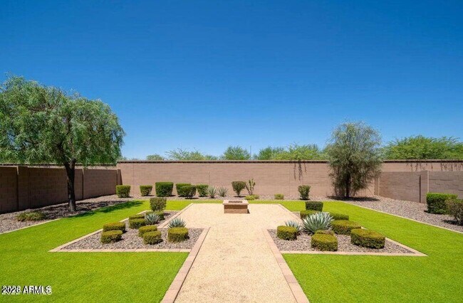 Building Photo - 25236 N 106th Dr