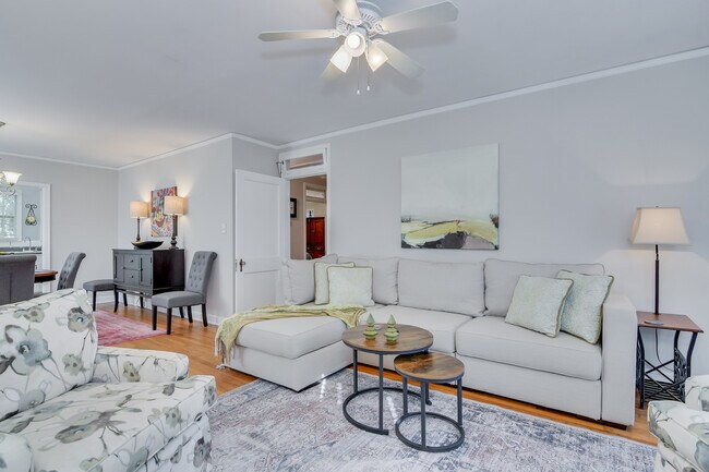 Building Photo - 2631 Oakland Ave