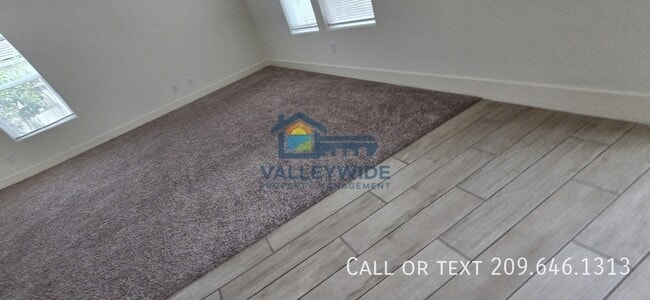 Building Photo - 2104 Ukiah Ct