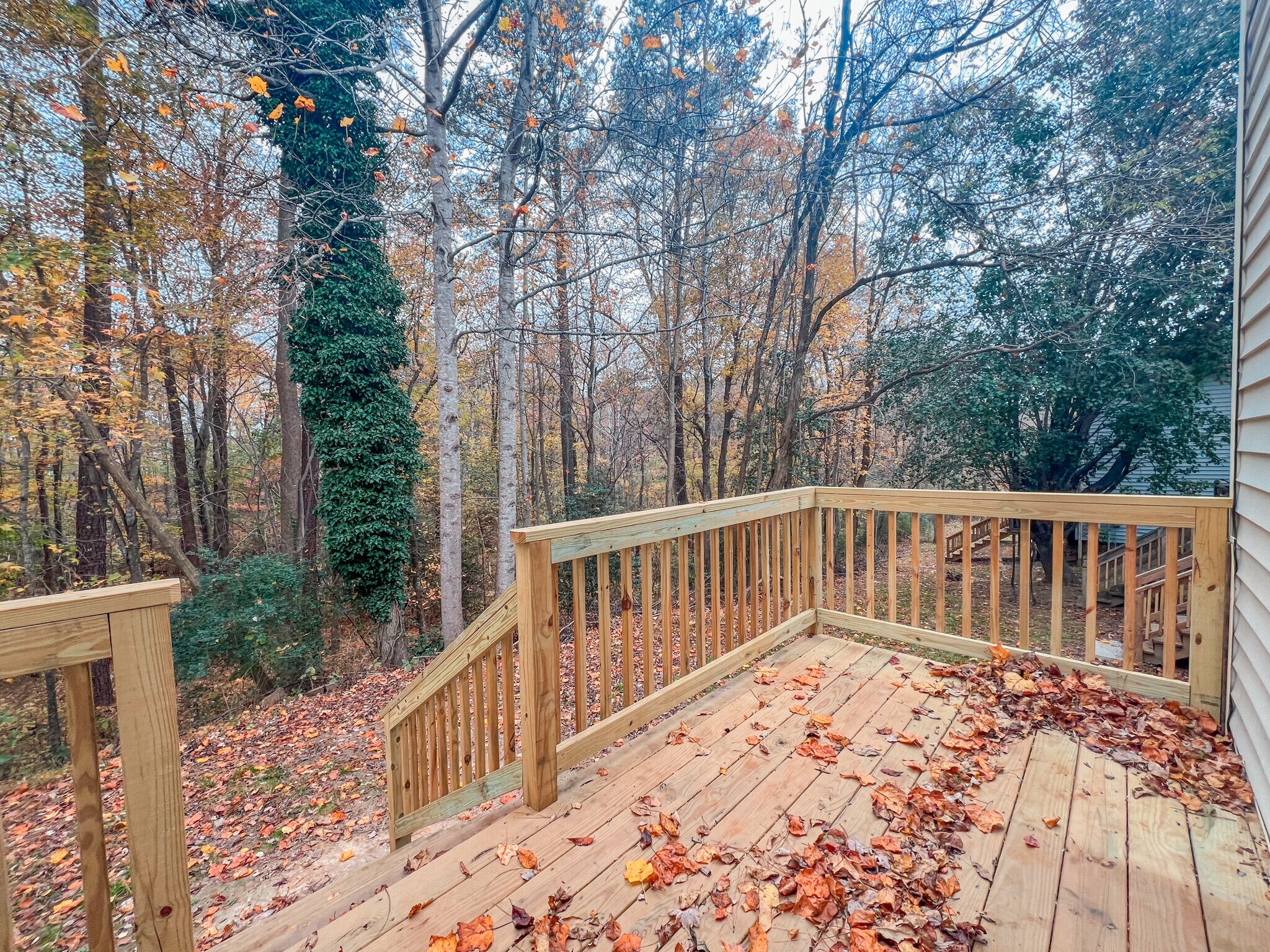 Building Photo - 22 Fox Hill Dr