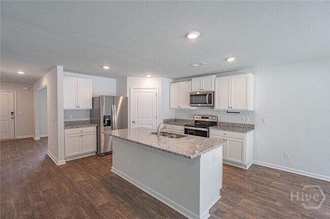 Building Photo - 1004 Bergamot Rd
