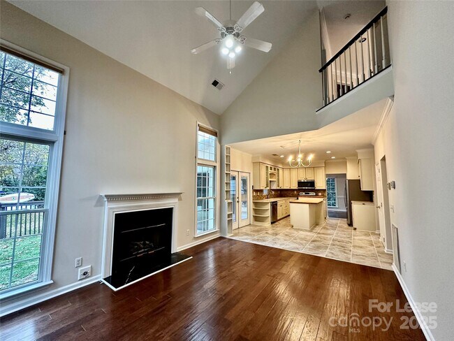 Building Photo - 126 Lake Davidson Cir