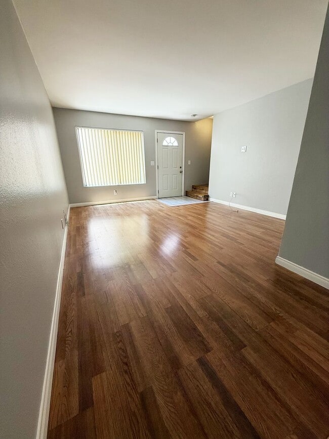Primary Photo - 2 Bed 1.5 Bath Townhome in Colusa Terrace ...