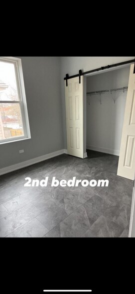 Building Photo - 1427 S Tripp Ave