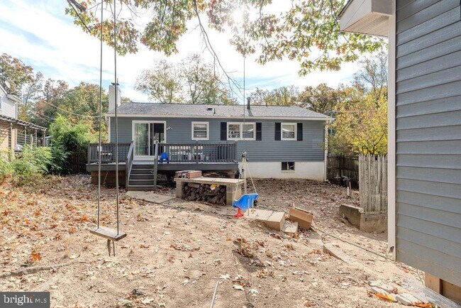 Building Photo - 5626 Hershey Ln