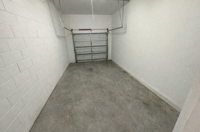 Building Photo - 7107 Harmony Square Dr