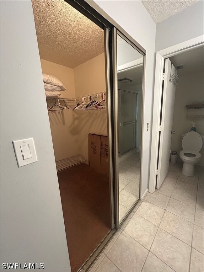 Building Photo - 5479 Peppertree Dr