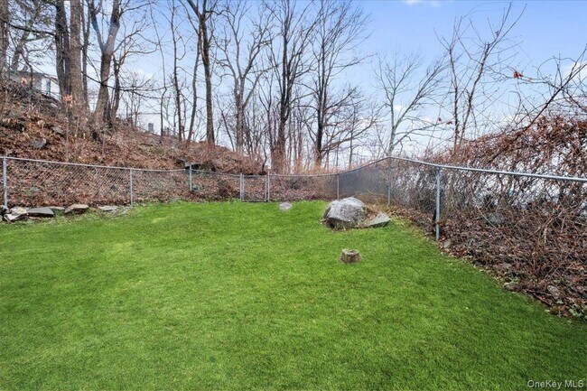 Building Photo - 66 Secor Rd