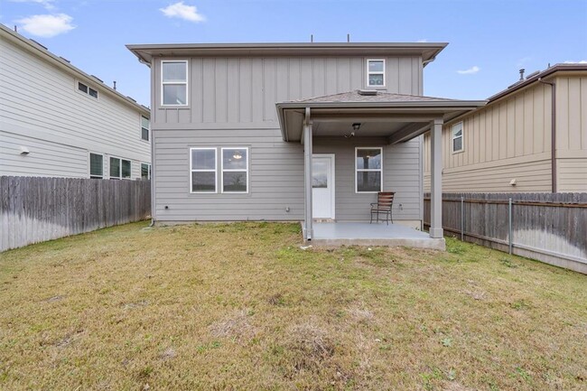 Building Photo - 3201 College Park Dr