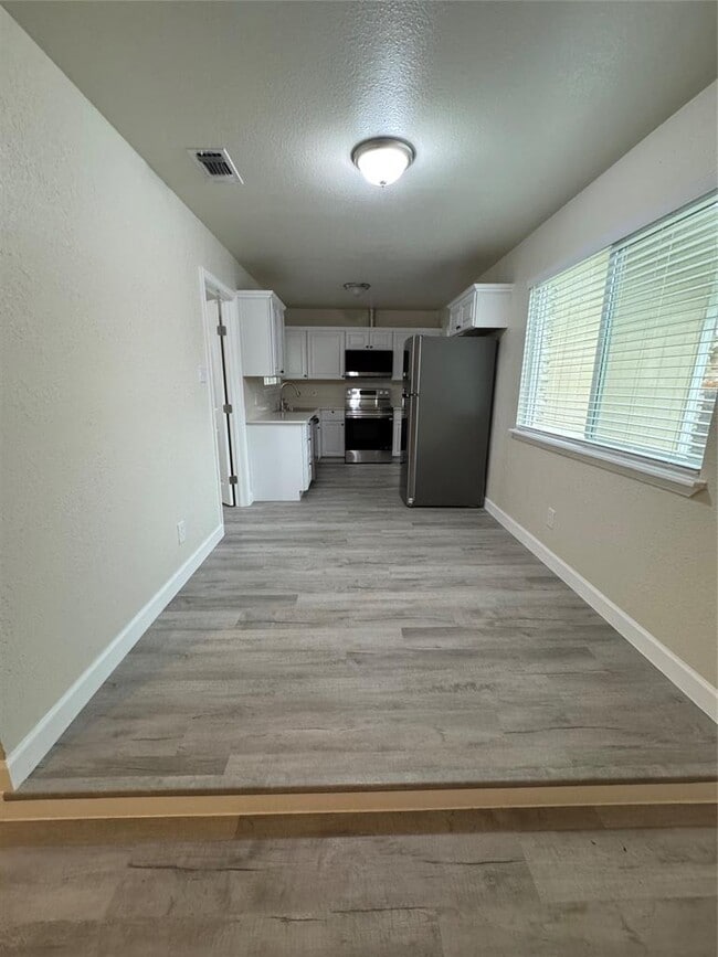 Building Photo - 1205 Ramble Creek Dr