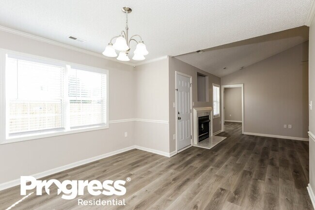 Building Photo - 709 Peregrine Ct