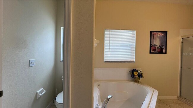 Building Photo - 16644 Fresh Meadow Dr