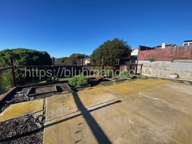 Building Photo - 3195 White Cir