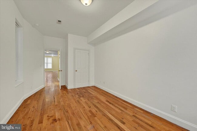 Building Photo - 221 E Lafayette Ave