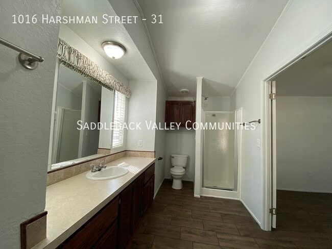 Building Photo - 1016 Harshman St