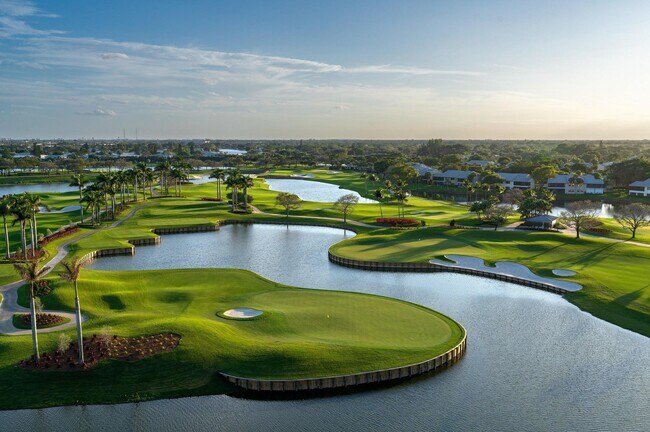 Building Photo - 20 Southport Ln