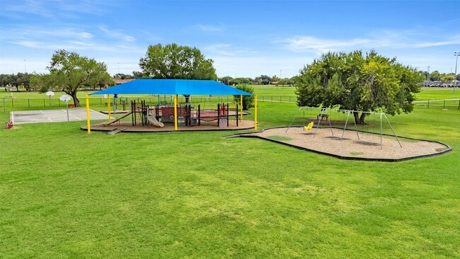 Building Photo - 3214 Flamborough Dr