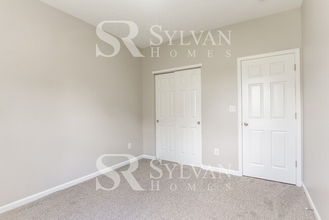 Building Photo - Life Just Got Better!