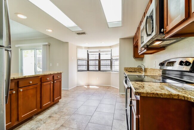 Building Photo - 9310 Tamworth Ln