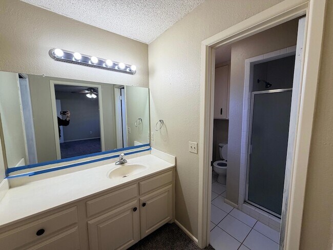 Building Photo - 3314 81st St