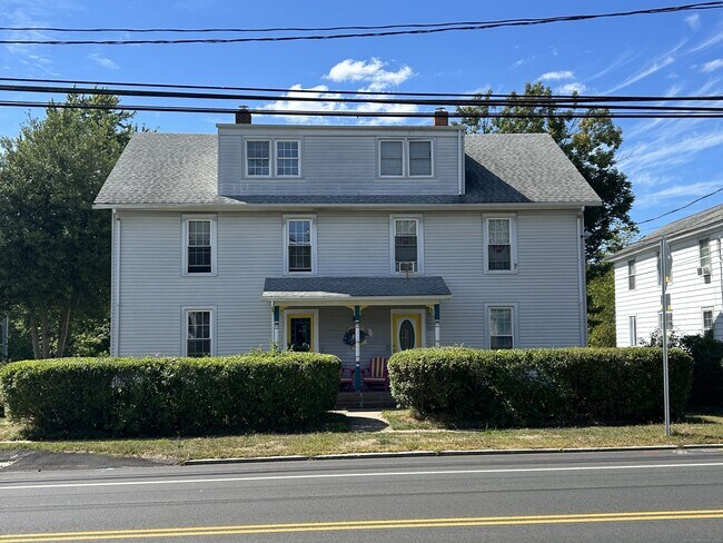 Primary Photo - 377 S Main St