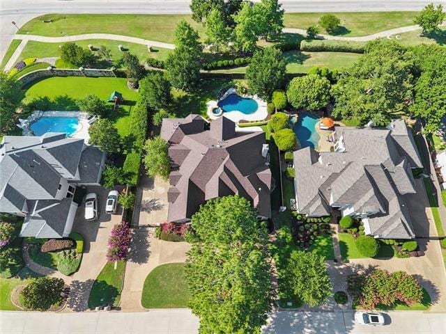 Building Photo - 602 Logans Ln