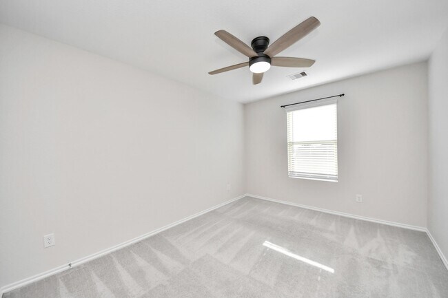 Building Photo - 26722 Lantana Cyn Dr