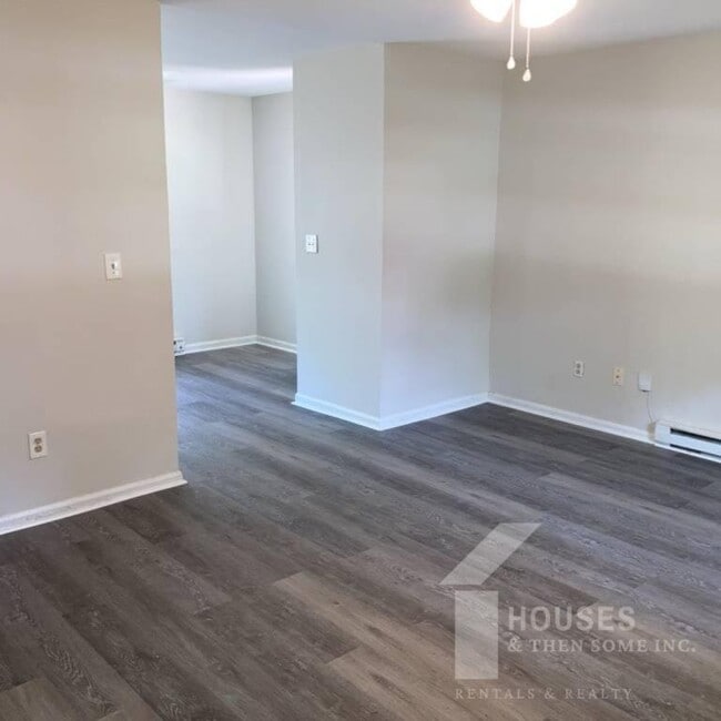 Building Photo - 205 Havendale Dr