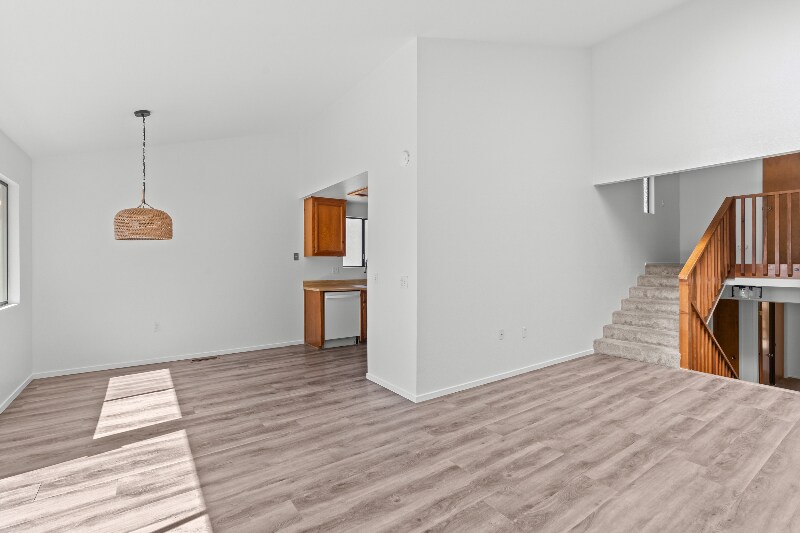 Building Photo - 440 Solar Way