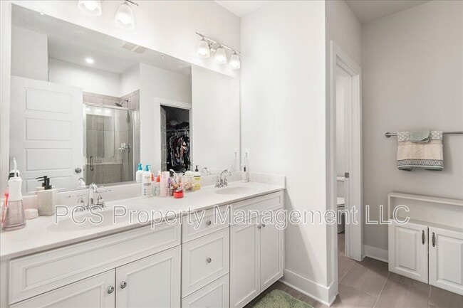 Building Photo - 2677 St Elias Dr