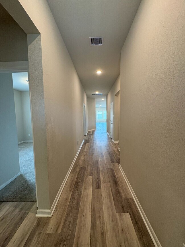 Building Photo - 29406 Amber Pne Ct