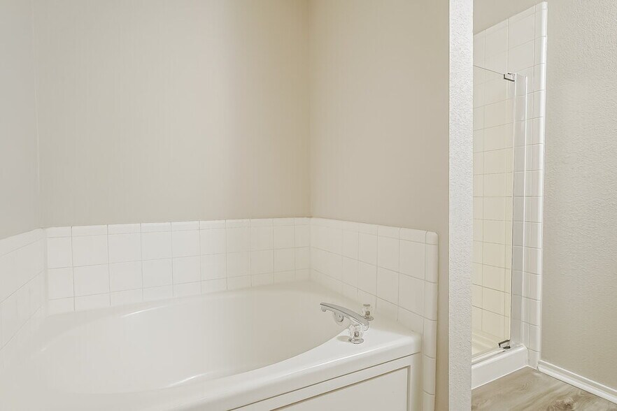 Building Photo - 2232 Southway