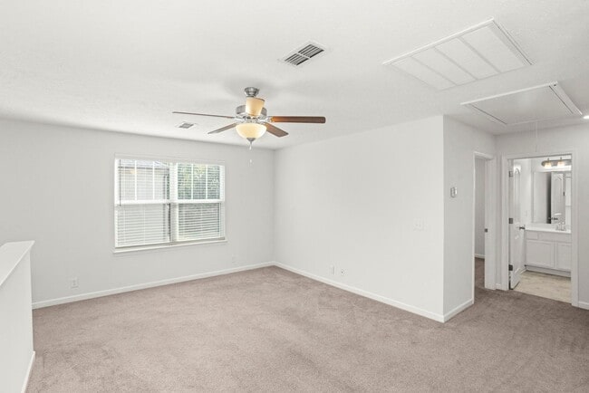 Building Photo - 1832 Charismatic Pl
